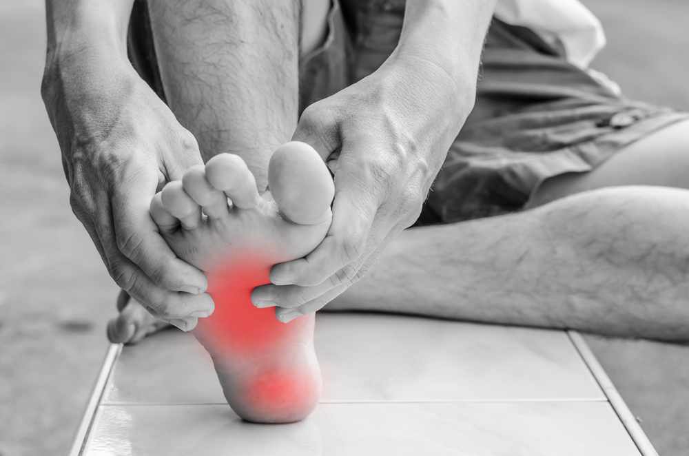 5 Reasons You May be Experiencing Foot Pain in the Morning - Foot and Ankle  Group